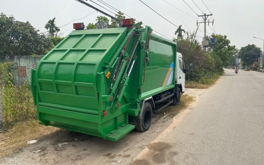 Ban-xe-cuon-ep-rac-6-khoi-mitsubishi-canter-2016