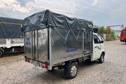 Ban-xe-tai-thaco-towner990-850kg-thung-khung-mui-2019 (2)